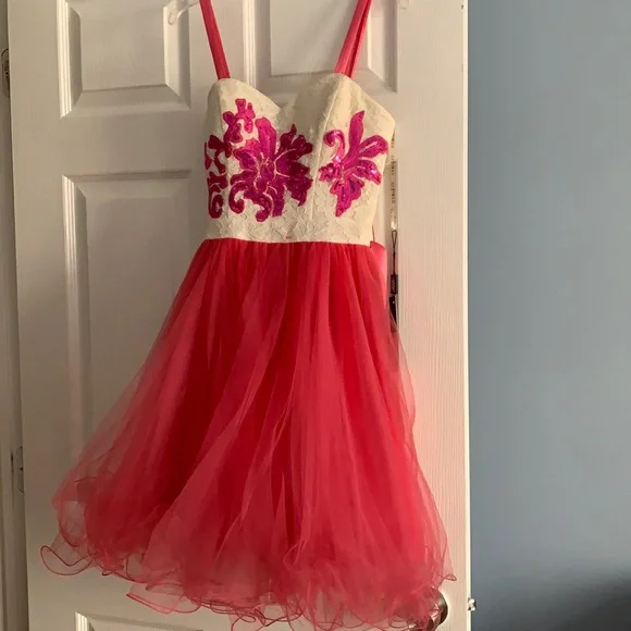 Middle School Prom Dress | Color: Pink/White | Size: 6 | Pm-76969255's Closet